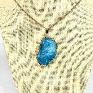 BRAND NEW Turquoise Druzy Agate, Geode Crystal Slice, Raw Crystal Neckla…